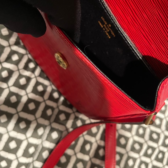 Louis Vuitton Mini Saint Cloud Shoulder bag EPI Red - Picture 11 of 11